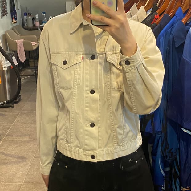 [NO.9] Levis 아이보리 자켓