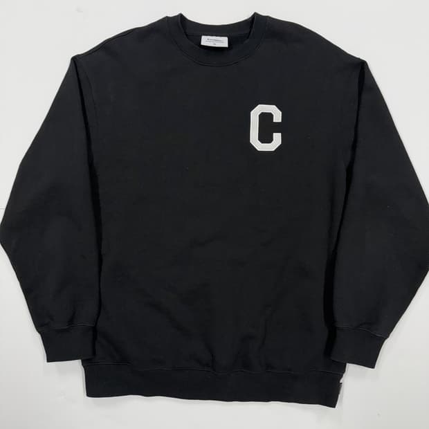 커버낫 로고패치 오버핏 맨투맨