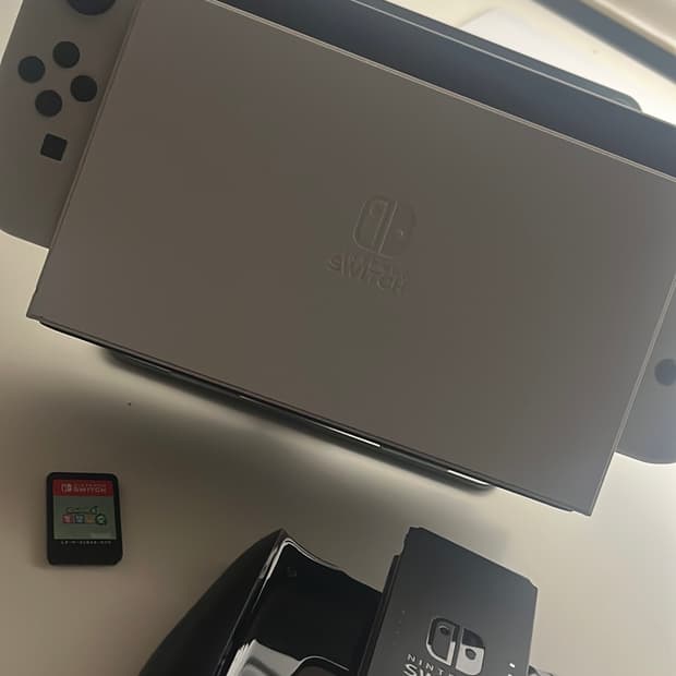 닌텐도 스위치 OLED 판매합니다