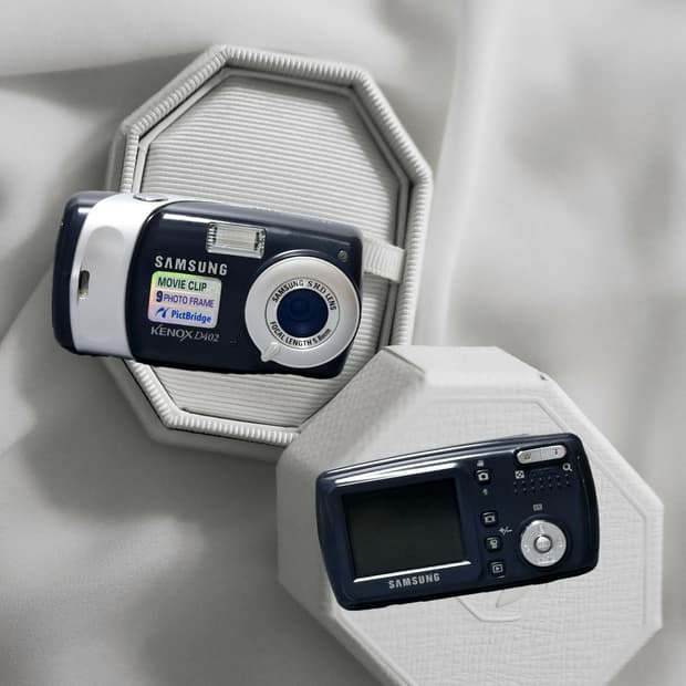 삼성 케녹스 D402 디지털카메라 