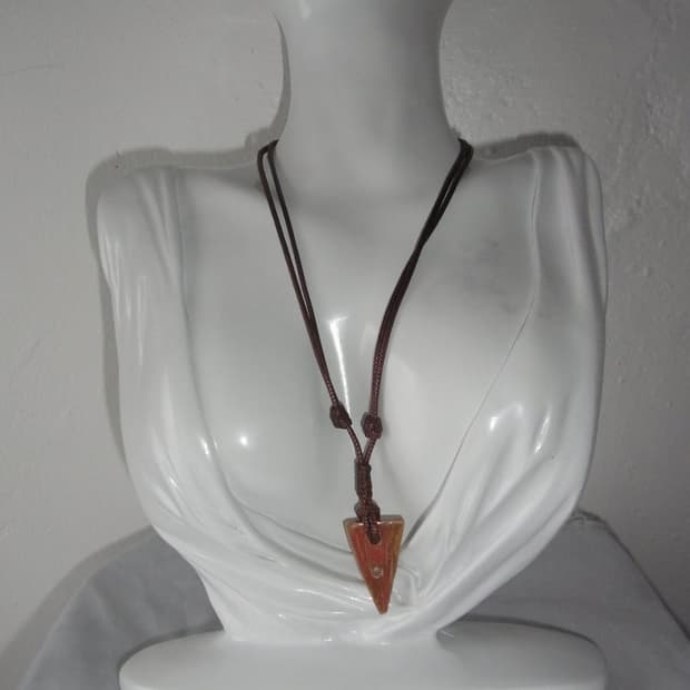 yujagi button necklace