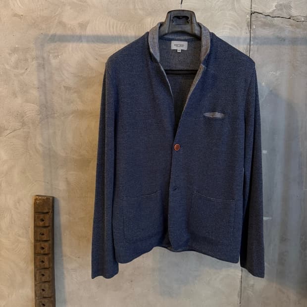 시리즈 테일러드 가디건 100