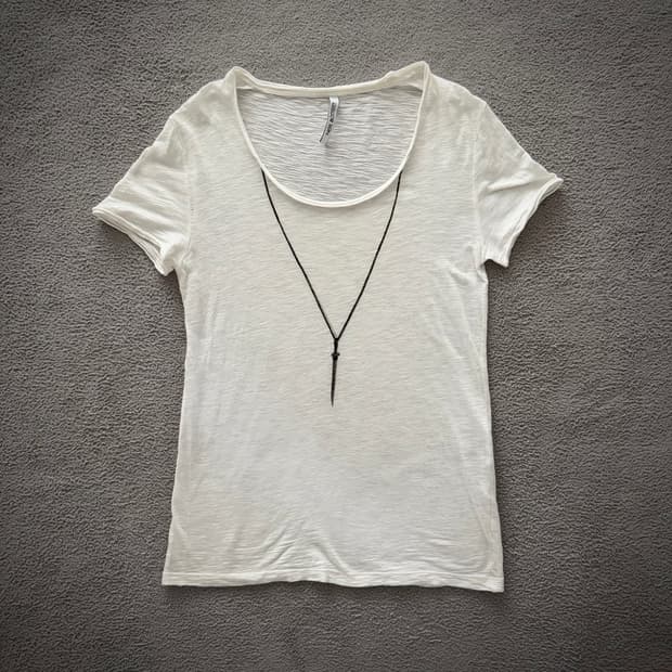 Neil Barrett necklace t shirt
