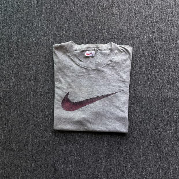 XL)90's 나이키 스우시 티셔츠