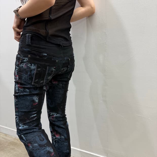 오즈온 오리엔탈 패턴 디테일 매쉬 부츠컷 팬츠