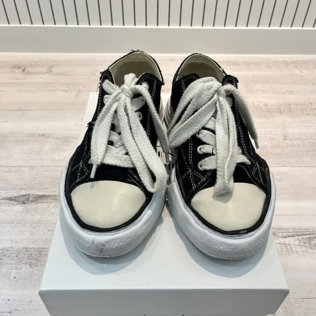 메종 미하라 야스히로 피터슨 OG 블랙 42