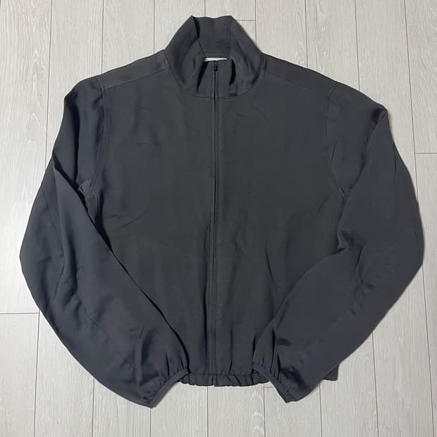 LES 큐프라 집업 차콜 1