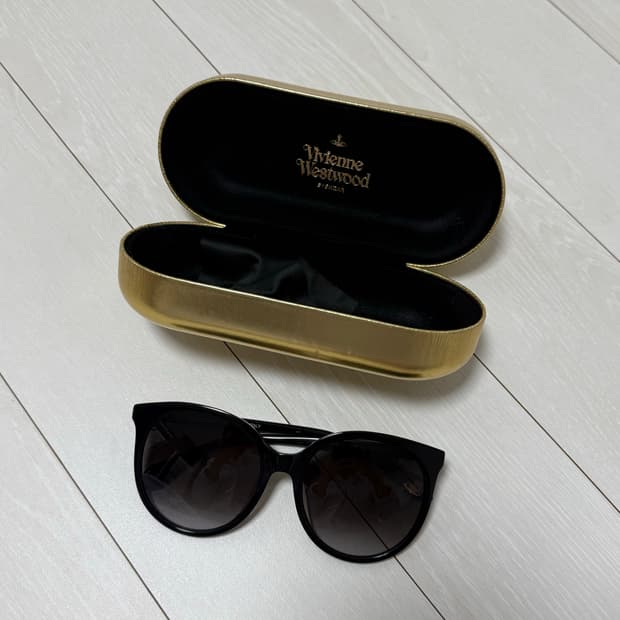 비비안웨스트우드 선글라스