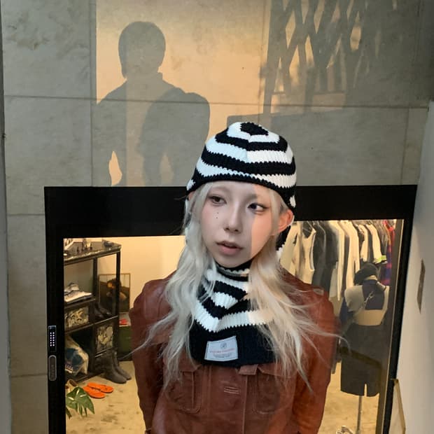 키지마 타카유키 스트라이프 바라클라바 니트 후드