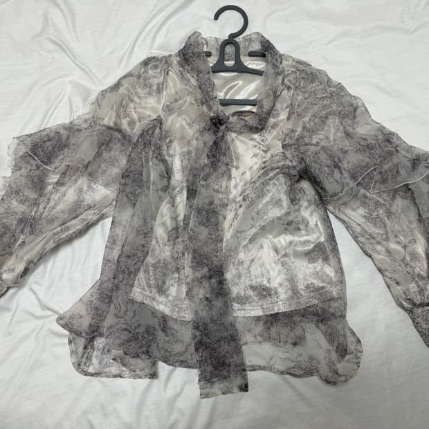 빈티지 블라우스