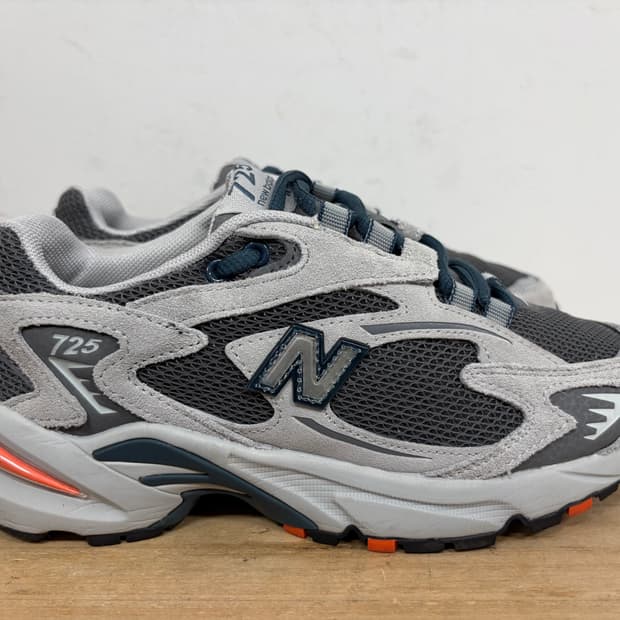 뉴발란스 725 그레이 225