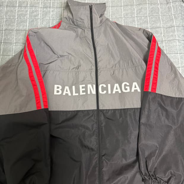 발렌시아가 포플린 완전 민트급 48사이즈 판매 