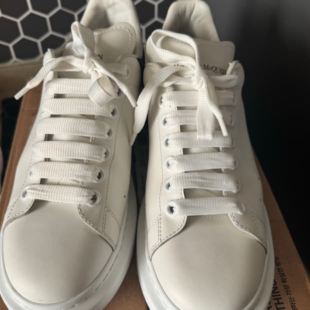 알렉산더맥퀸 오버솔 42