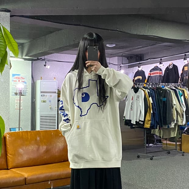 칼하트 루즈핏 박스로고 그래픽 크림 후드티 B4673