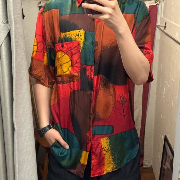 USA VINTAGE 추상화 아틀리에 그래픽 실크 반팔 셔츠