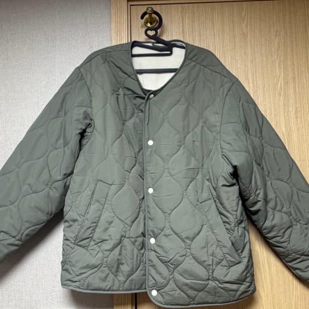 스파오 퀄팅자켓 팝니다