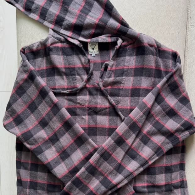 South2 West8 후드티