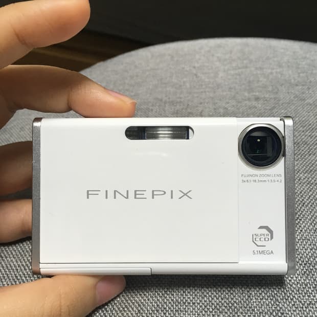 후지필름 FinePix  z2 디지털 카메라 화이트(뉴진스카메라)