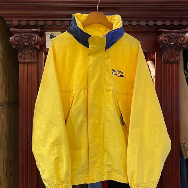 노티카 윈드브레이커 자켓