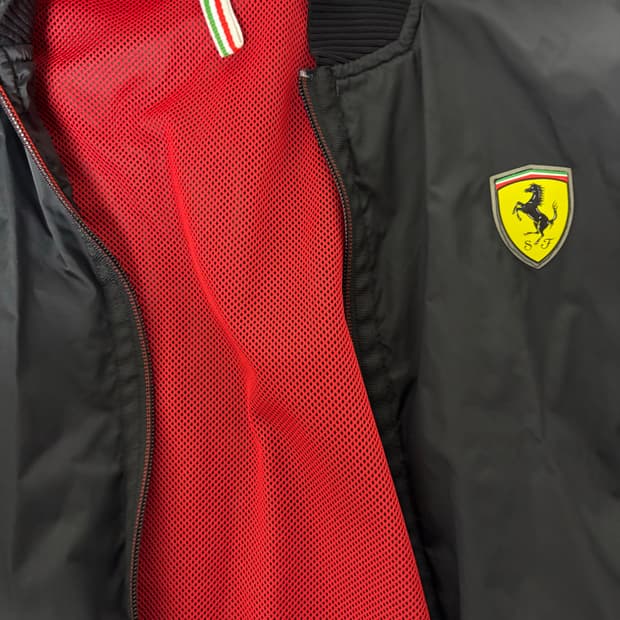 푸마 x 스쿠데리아 페라리 바람막이