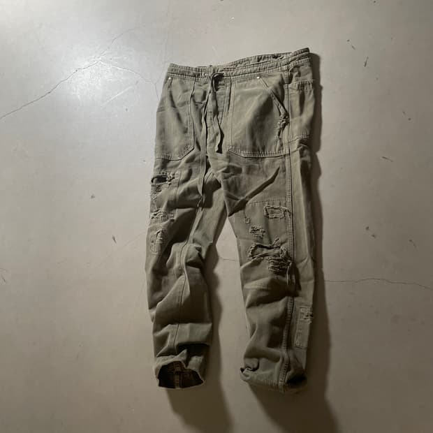 Militaly Distressed Cargo Pants