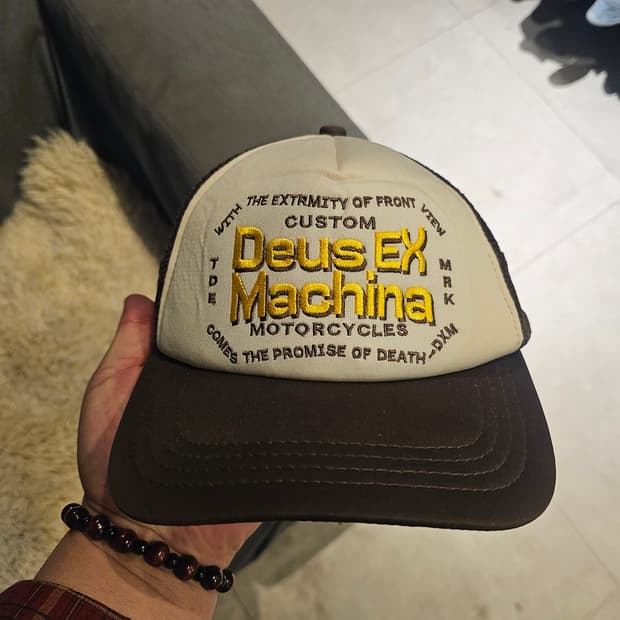 데우스 매쉬 트러커 캡 모자