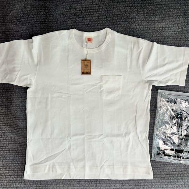 [새상품] 브론슨 포켓 반팔 화이트 XL