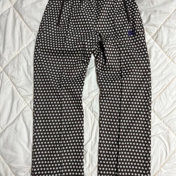 니들스 트랙팬츠 폴카도트 브라운 M