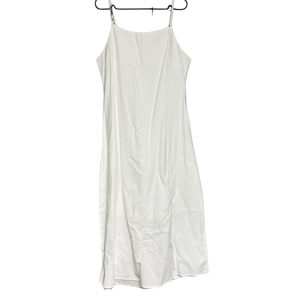 화이트 롱 원피스 드레스