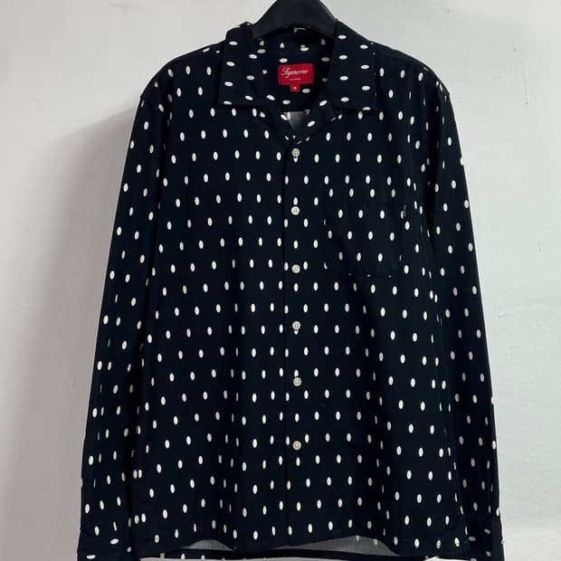 슈프림 도트무늬 오픈카라 셔츠 (on.605)