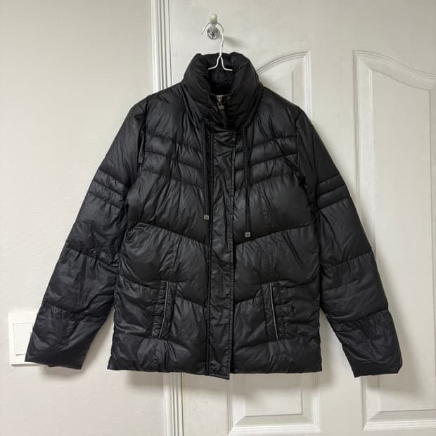 아디다스 오리털 패딩 90 (핏 엄청 예쁨)