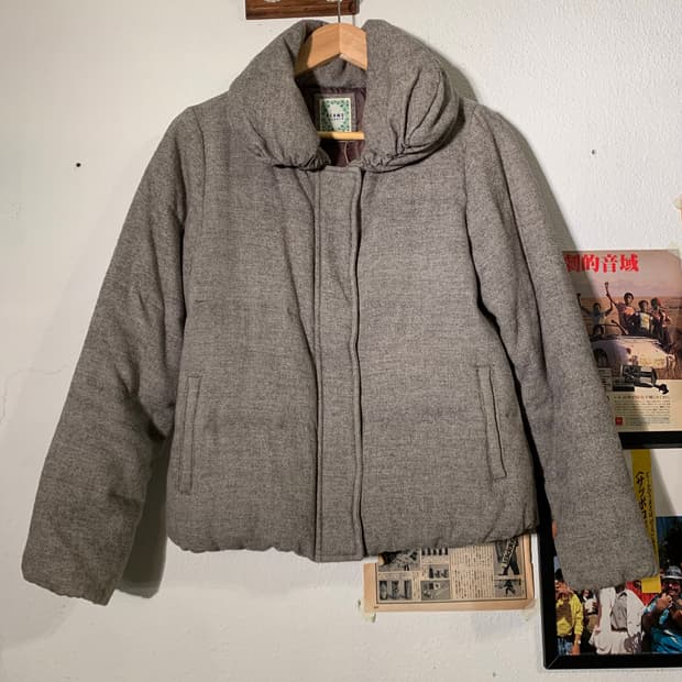 빔즈하트 하이 숄카라 그레이 다운 패딩