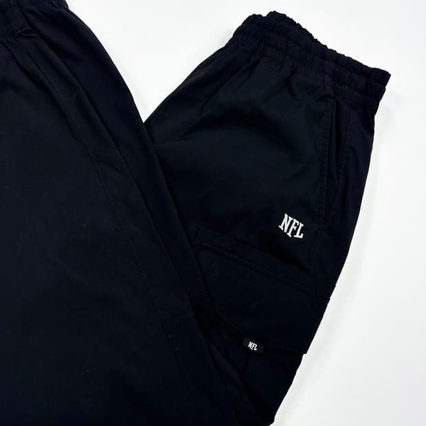 NFL 트레이닝 블랙 카고 우븐 조거팬츠 (80사이즈)