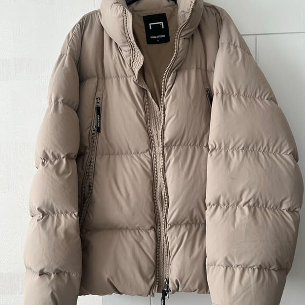 골스튜디오 베이지 패딩 L
