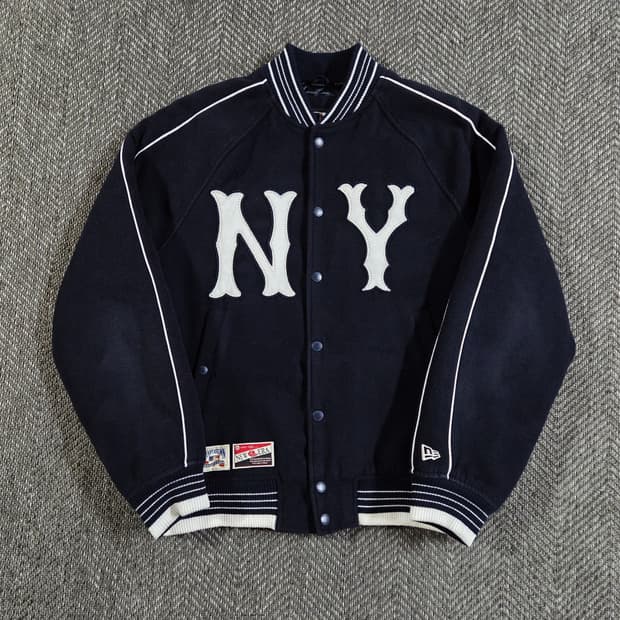 뉴에라 New Era 뉴욕 양키스 NY 바시티 자켓
