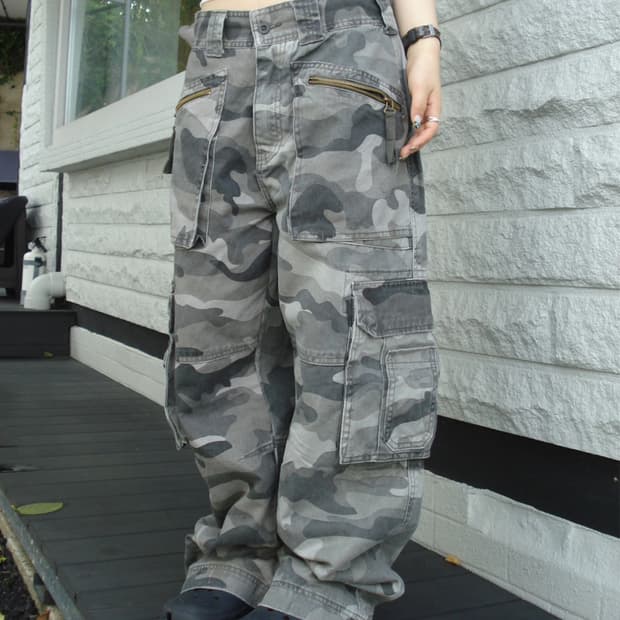 아워캐비넷 camo cargo pants 