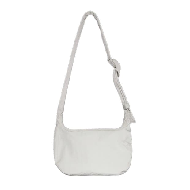 코스 나일론 크로스바디 새들백 라이트 그레이 스톤