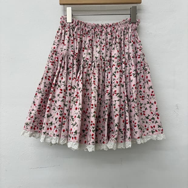 Lolita Strawberry Floral Lace Skirt