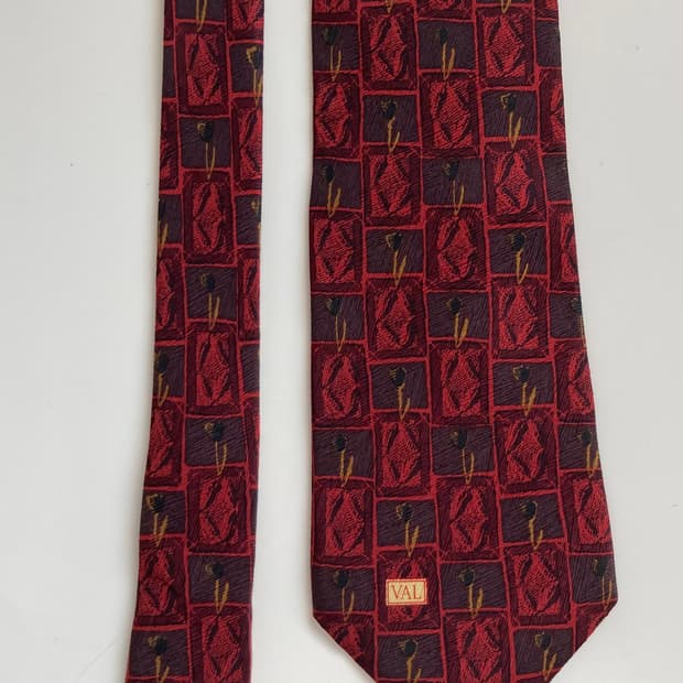 발렌티노 넥타이