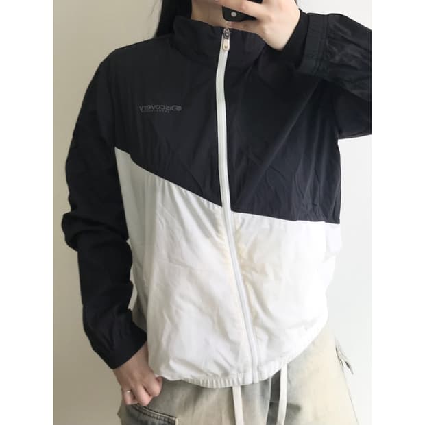 디스커버리 바람막이 자켓 100