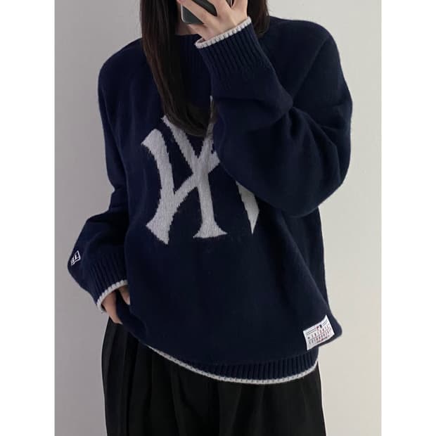 뉴에라 양키스 니트