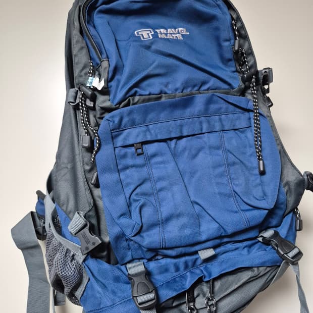 트레블메이트 정품 여행용 배낭 38리터 판매합니다
