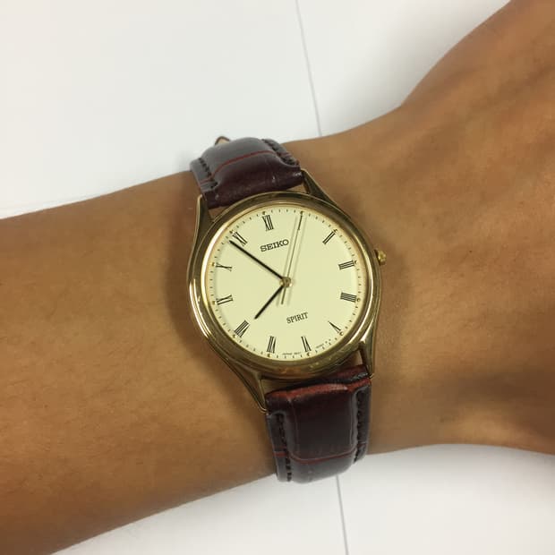 90s seiko spirit roman quartz gold