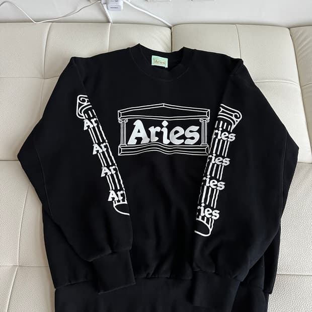 Aries 템플 맨투맨 XL 급처