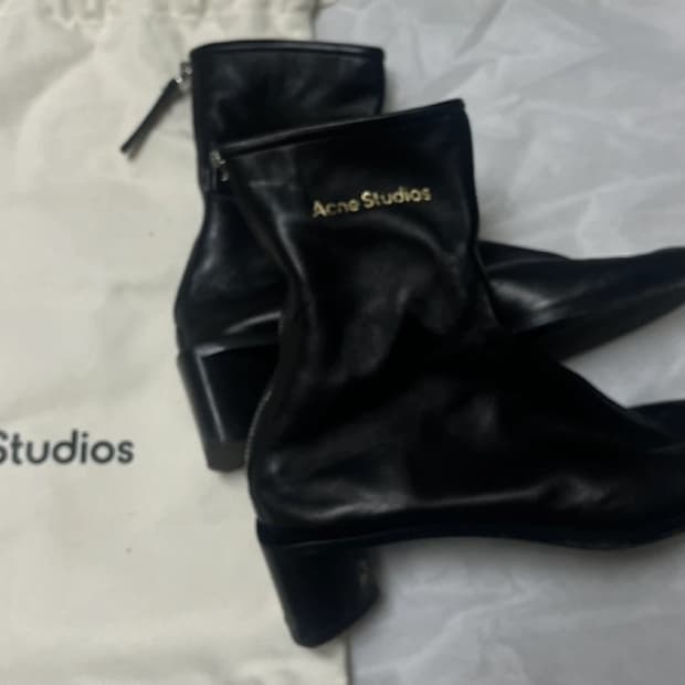아크네 스튜디오 베르틴 부츠 블랙 35