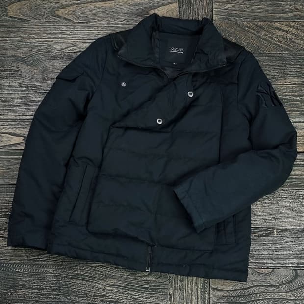 [MLB] MLB 더블 여밈 덕다운 양키스 패딩 블랙 M16714