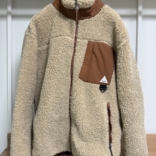 네파 뽀글이 후리스 100사이즈