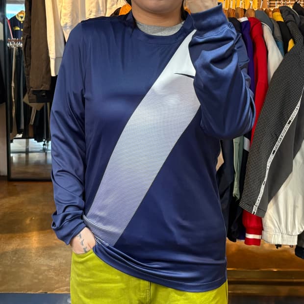 나이키 네이비 트랙탑