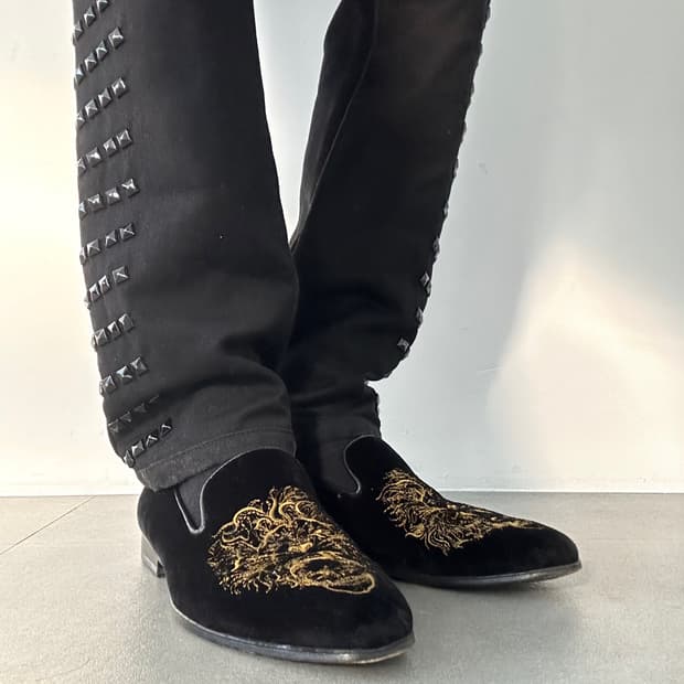 알렉산더 맥퀸 벨벳 라이언 로퍼