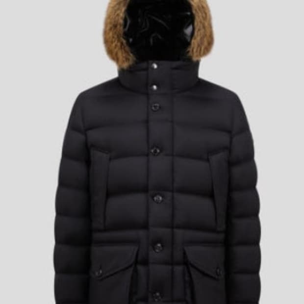 몽클레르 클루니 후드 다운 패딩